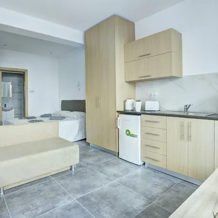 Apartment Center *